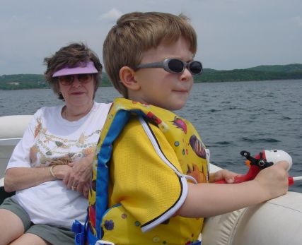 2001_05_389.jpg (25505 bytes)