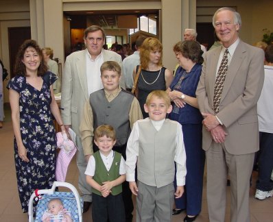 2001_05_409.jpg (34001 bytes)